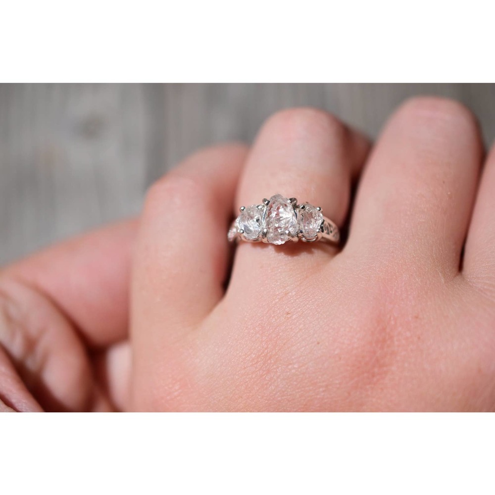 Raw Crystal Ring, Raw Stone Ring, Rings for Women, Stacking Ring, Raw Ge…
